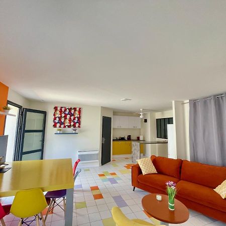 Appart Pop-Art Proche Autoroute, Plages Et Attractions, Wifi - Tv, Deco Stylee, Calme Bessan Extérieur photo